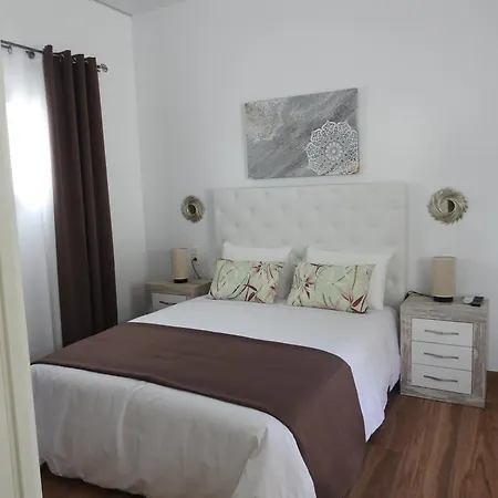Sandra Hotel 3*